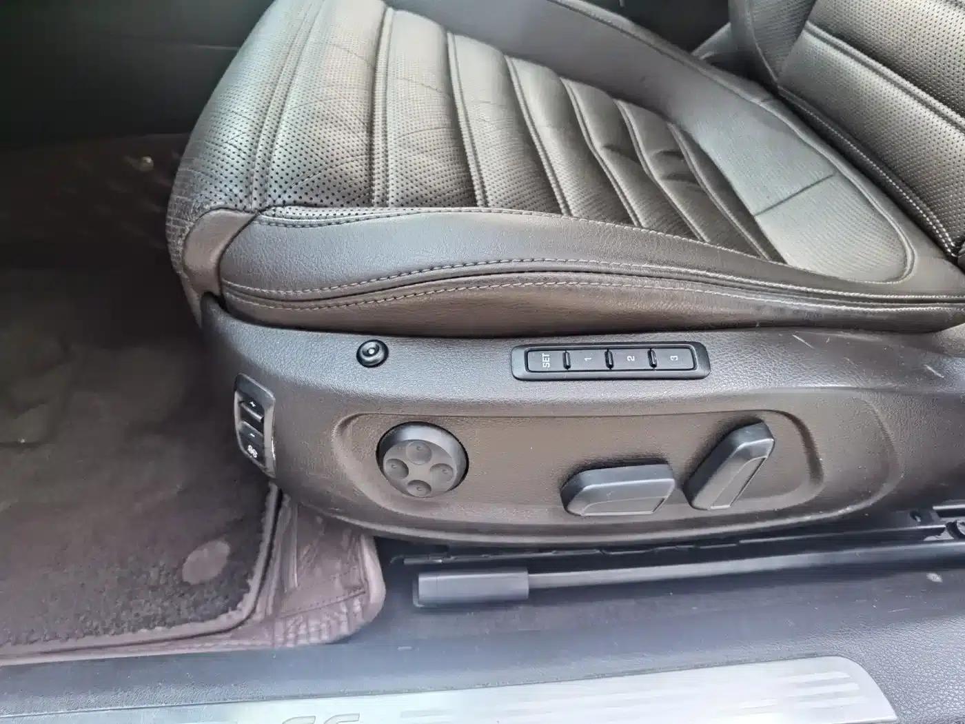 FAW-Volkswagen CC 2013 2.0TSI Supreme Edition — миниатюра 17