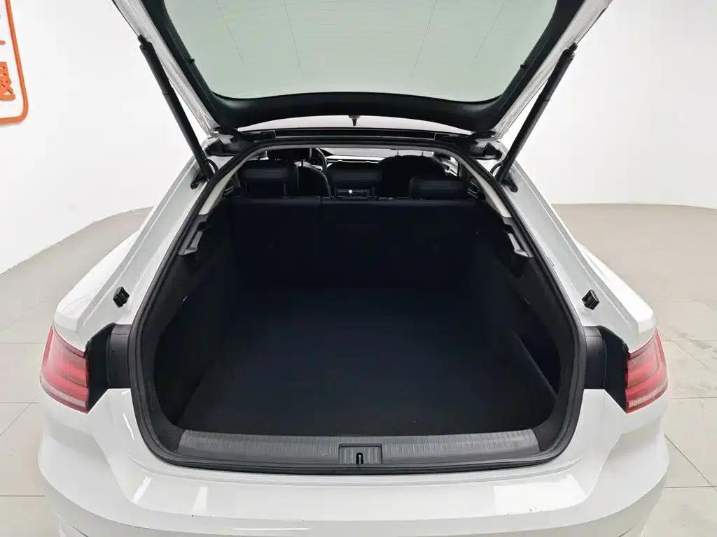 FAW-Volkswagen CC 2021 380TSI Striking Edition — миниатюра 16