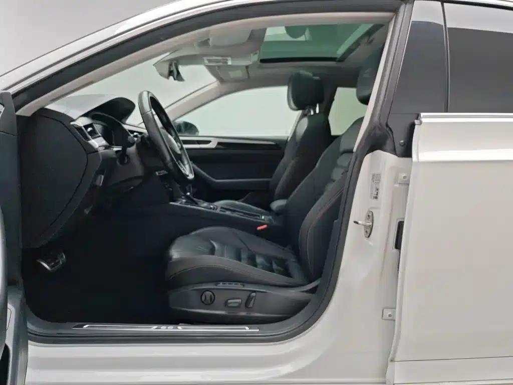 FAW-Volkswagen CC 2021 380TSI Striking Edition — миниатюра 10