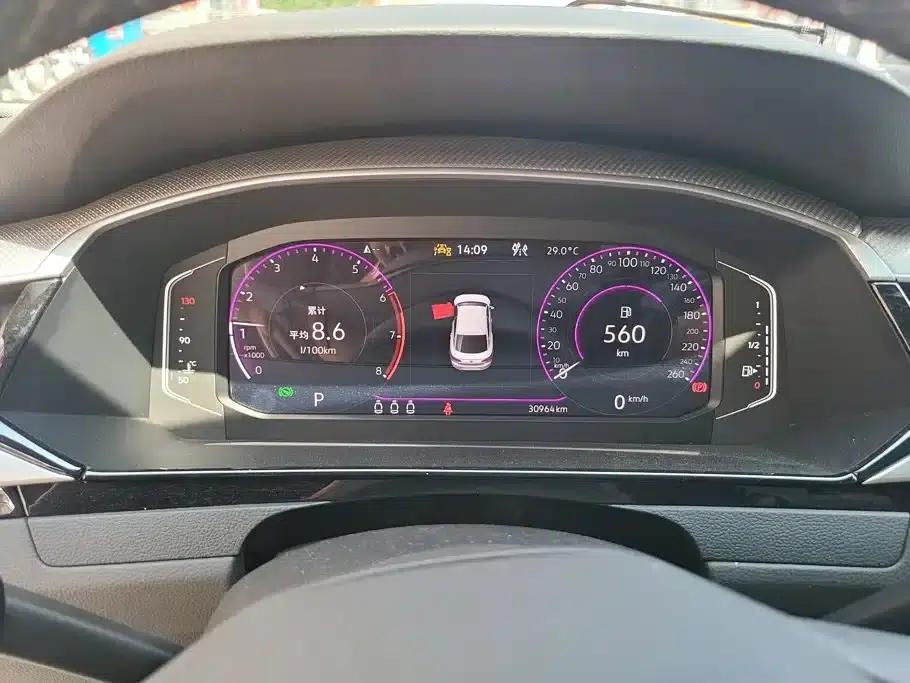 FAW-Volkswagen CC 2023 380TSI Striking Edition — миниатюра 14