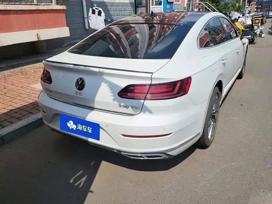 FAW-Volkswagen CC 2023 380TSI Striking Edition — миниатюра 3