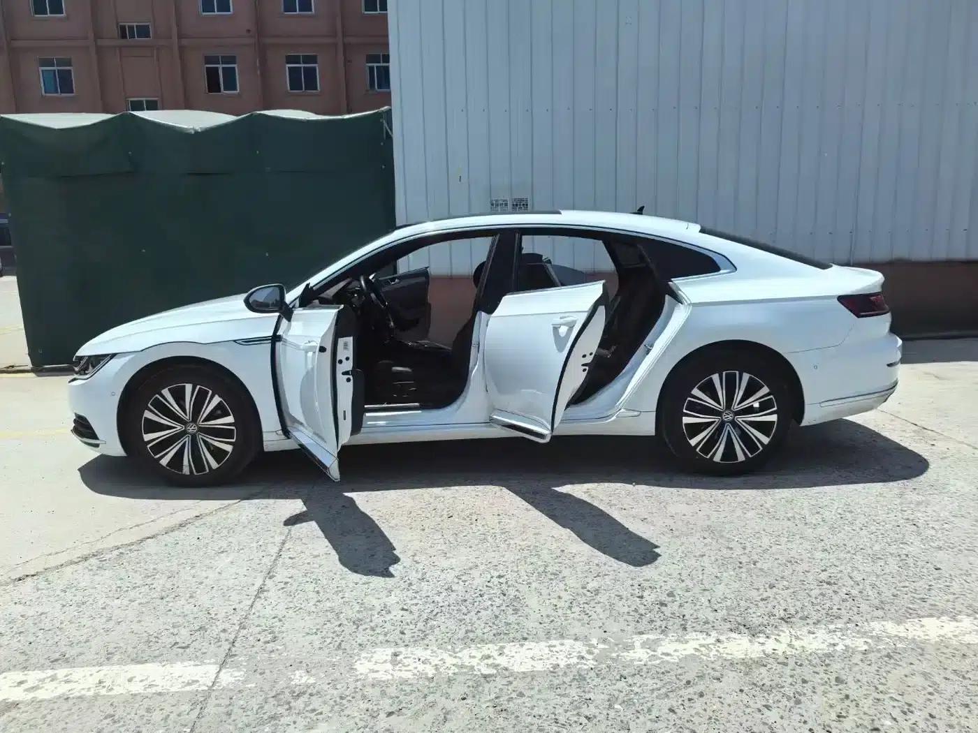 FAW-Volkswagen CC 2020 330TSI Huayan Edition (National VI Emission Standard) — миниатюра 4