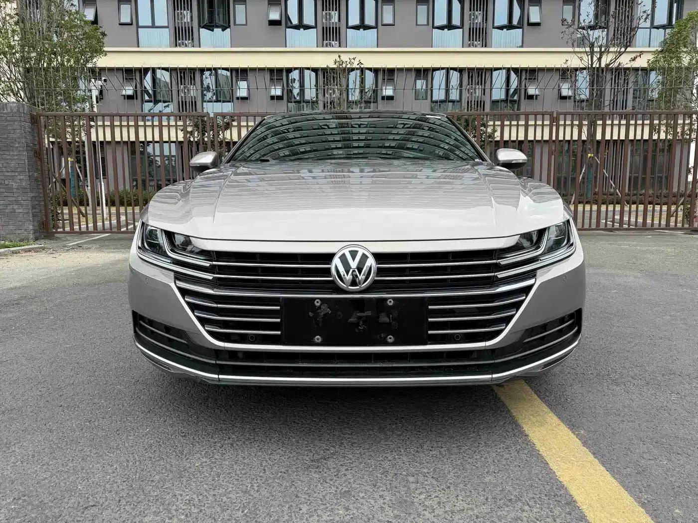 FAW-Volkswagen CC 2019 330TSI Huayan Edition (National V Emission Standard) — миниатюра 2