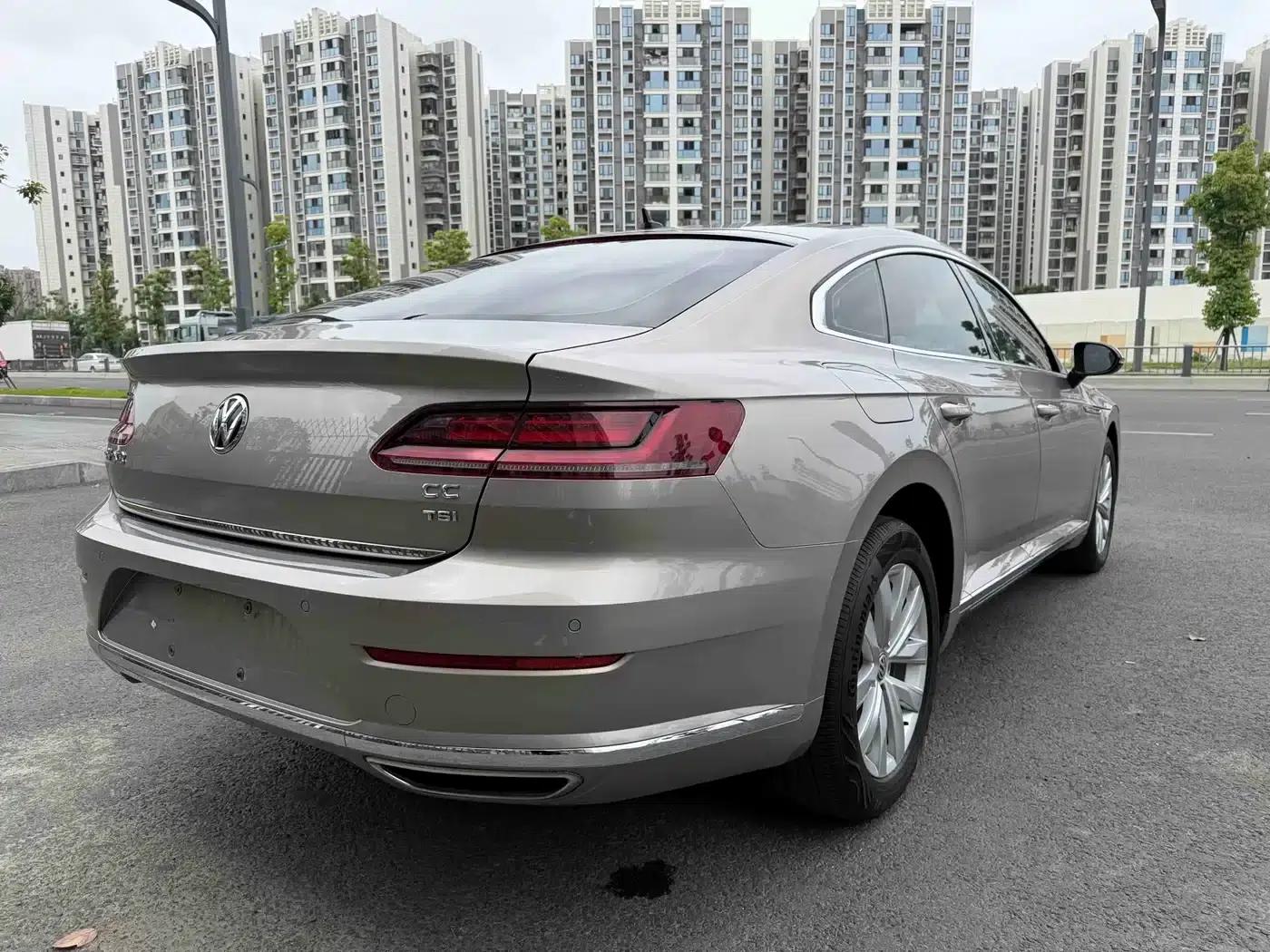 FAW-Volkswagen CC 2019 330TSI Huayan Edition (National V Emission Standard) — миниатюра 14