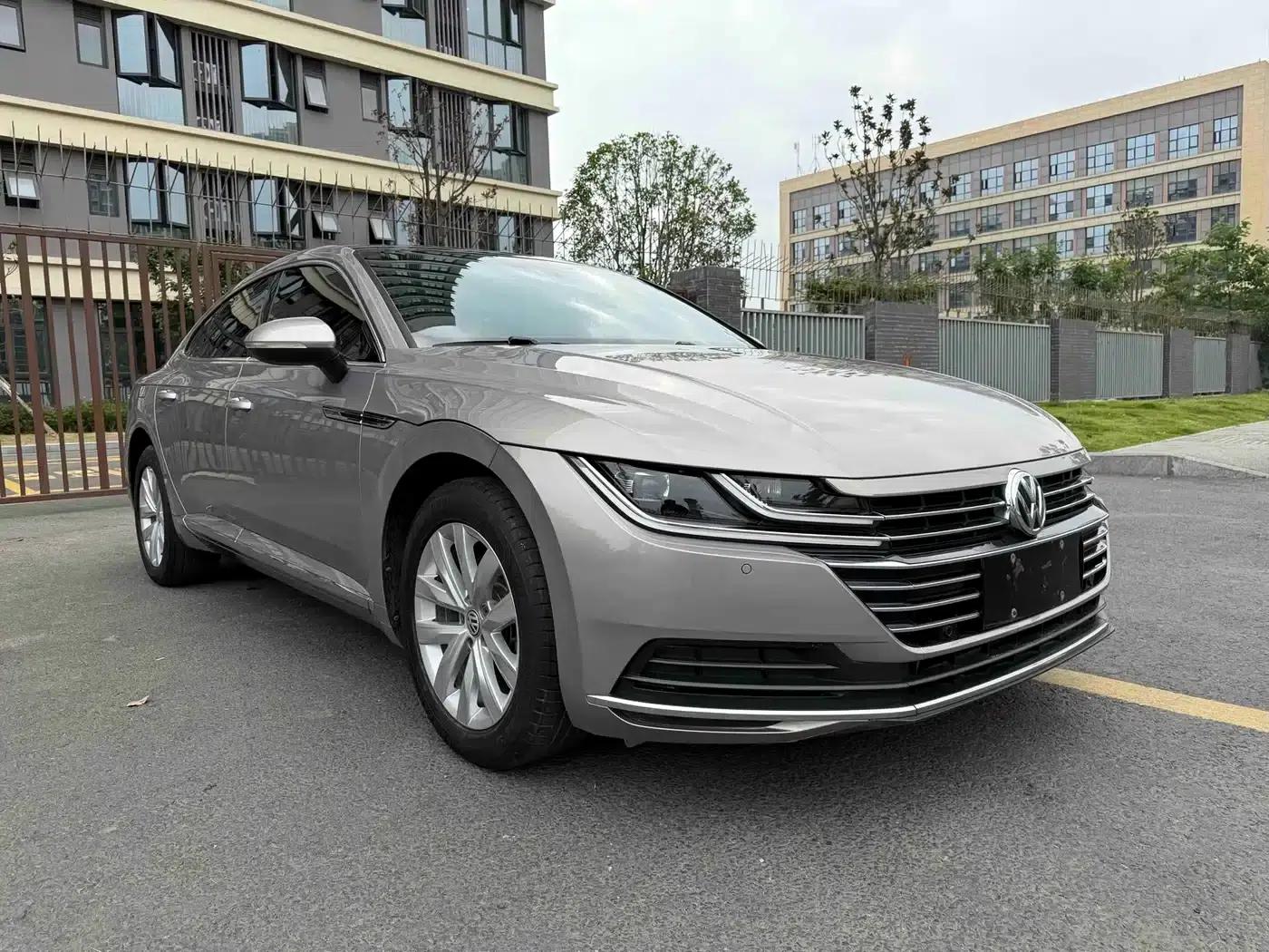 FAW-Volkswagen CC 2019 330TSI Huayan Edition (National V Emission Standard) — миниатюра 3