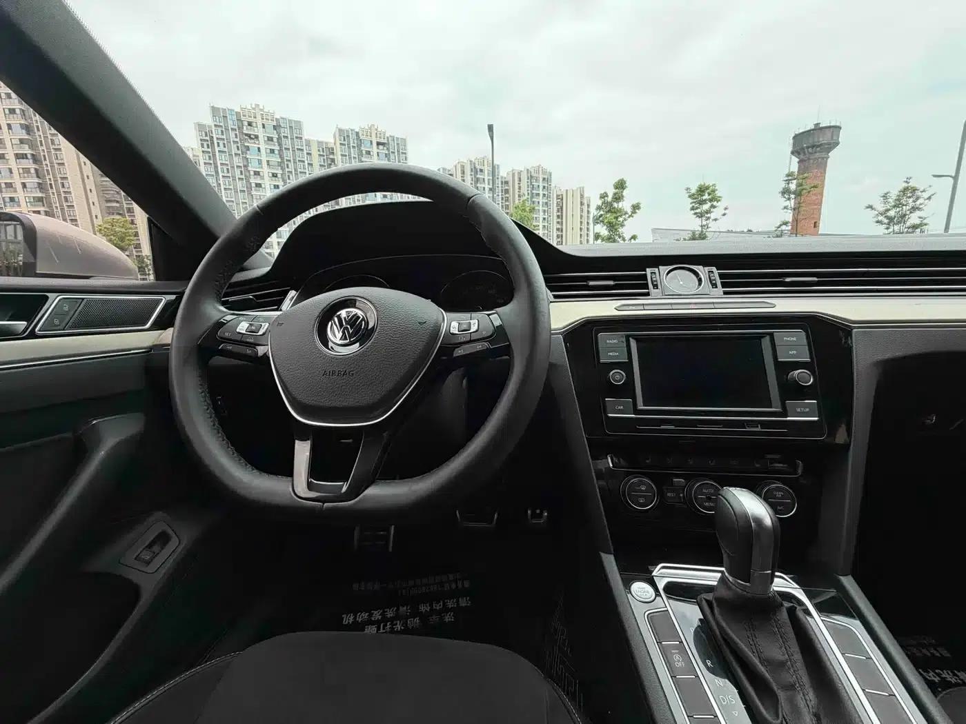 FAW-Volkswagen CC 2019 330TSI Huayan Edition (National V Emission Standard) — миниатюра 6