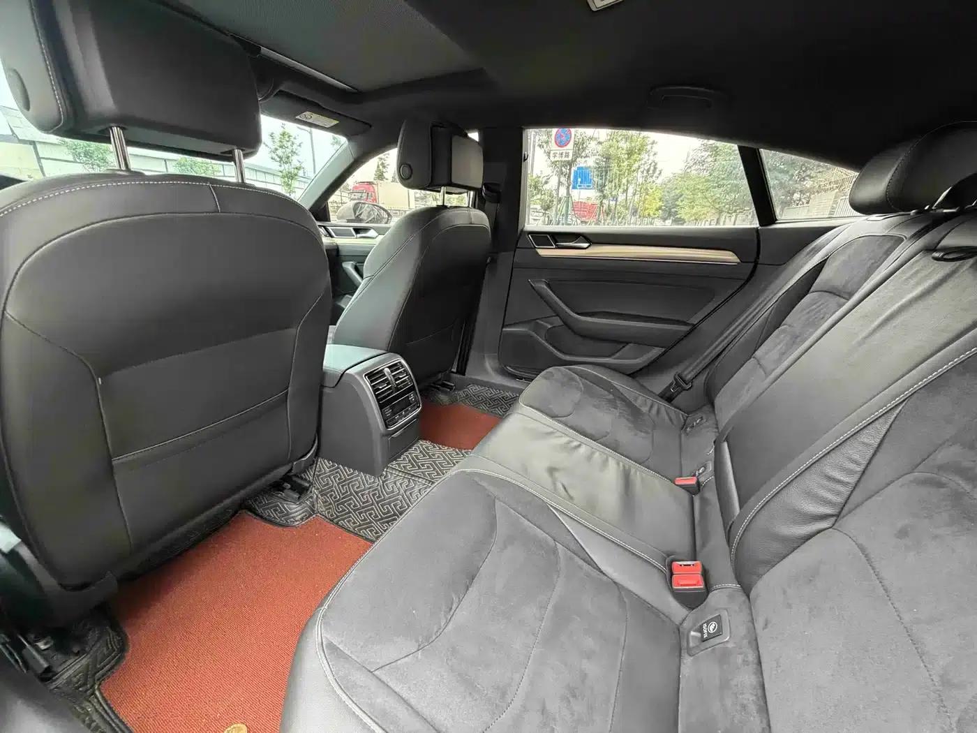FAW-Volkswagen CC 2019 330TSI Huayan Edition (National V Emission Standard) — миниатюра 10