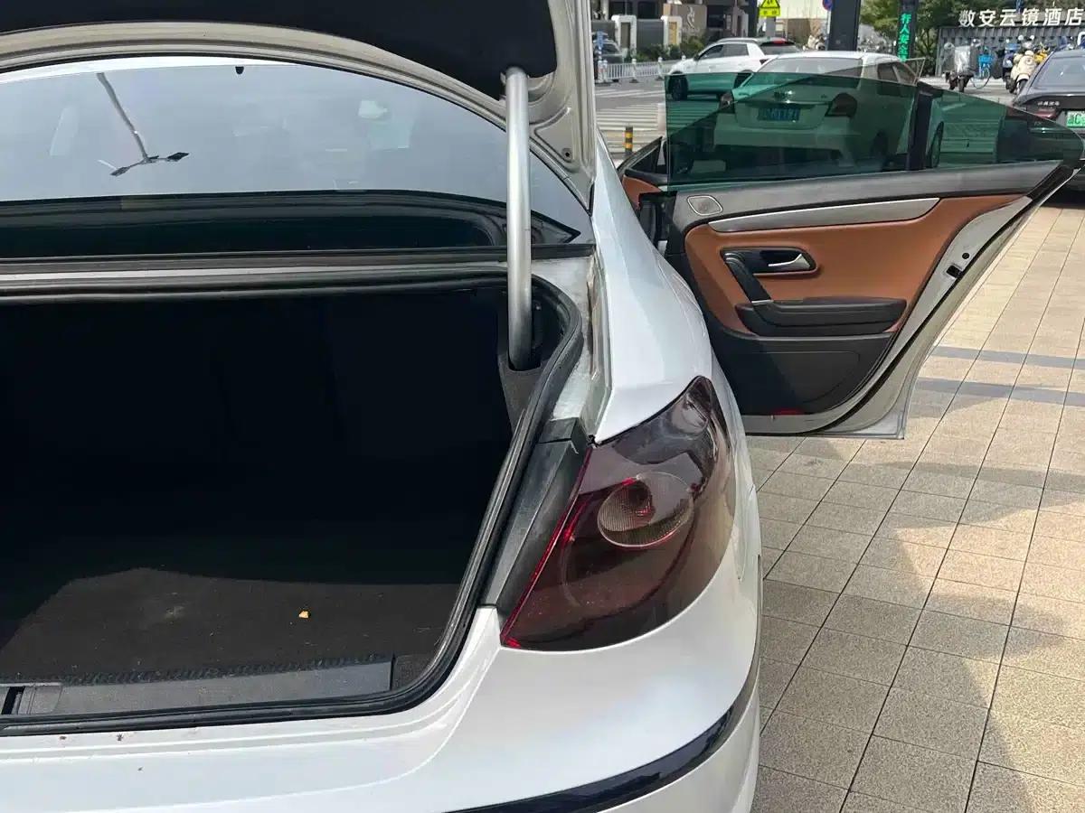 FAW-Volkswagen CC 2011 1.8TSI Luxury Edition — миниатюра 17