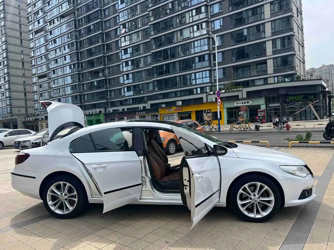 FAW-Volkswagen CC 2011 1.8TSI Luxury Edition — миниатюра 20