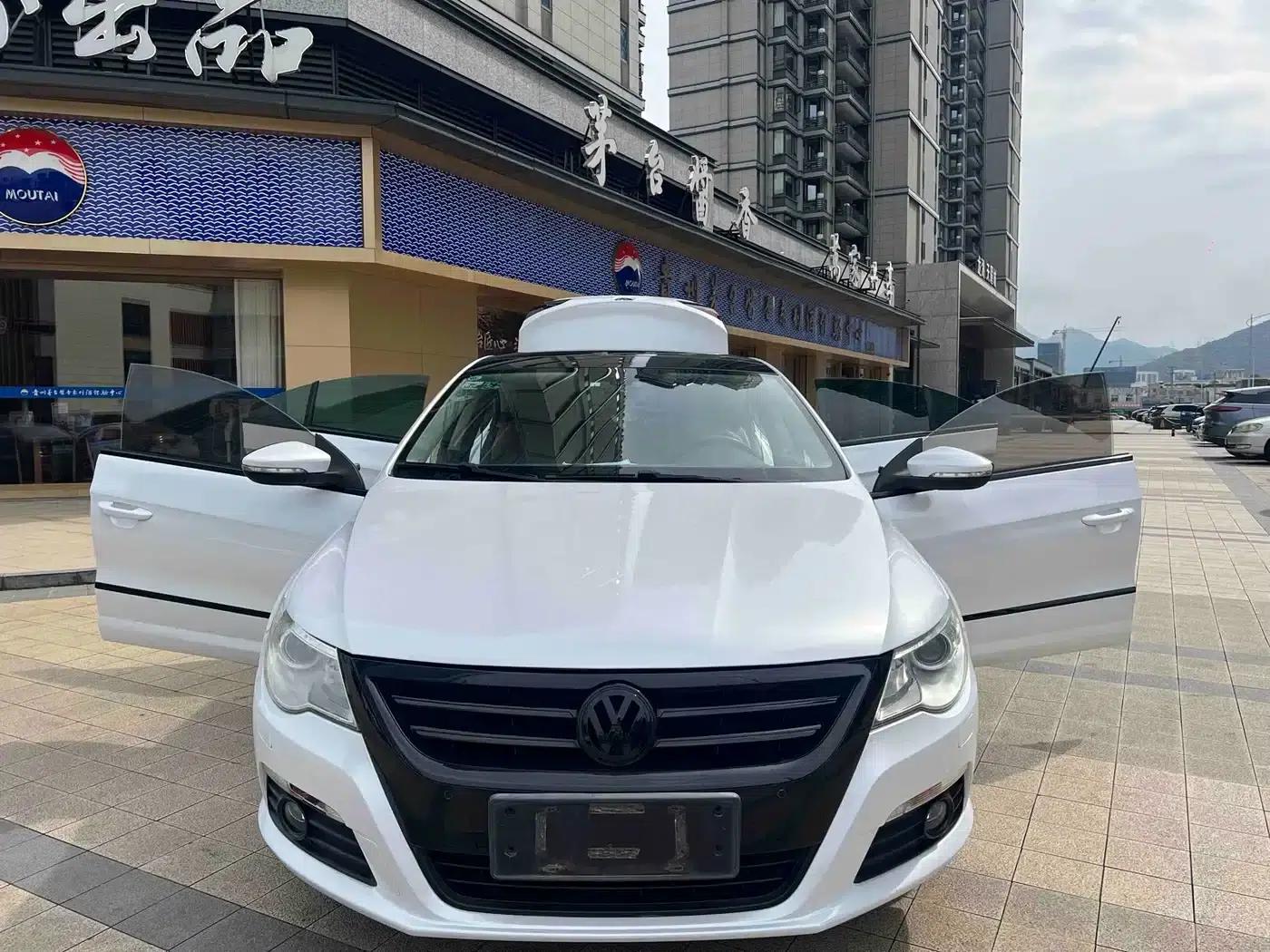 FAW-Volkswagen CC 2011 1.8TSI Luxury Edition — миниатюра 3