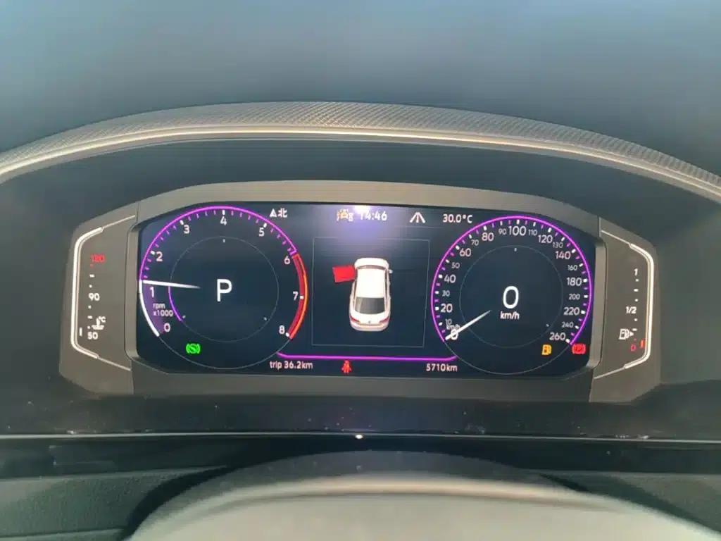 FAW-Volkswagen CC 2025 Facelift 380TSI - Eye-Catching Edition — миниатюра 12