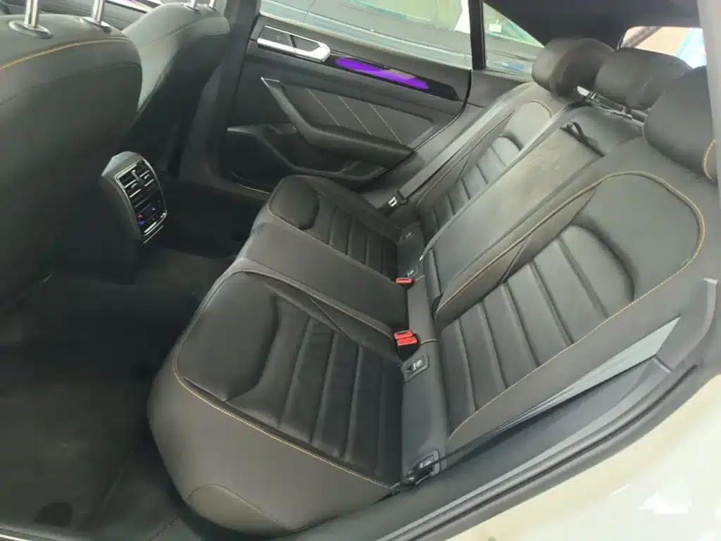 FAW-Volkswagen CC 2025 Facelift 380TSI - Eye-Catching Edition — миниатюра 17