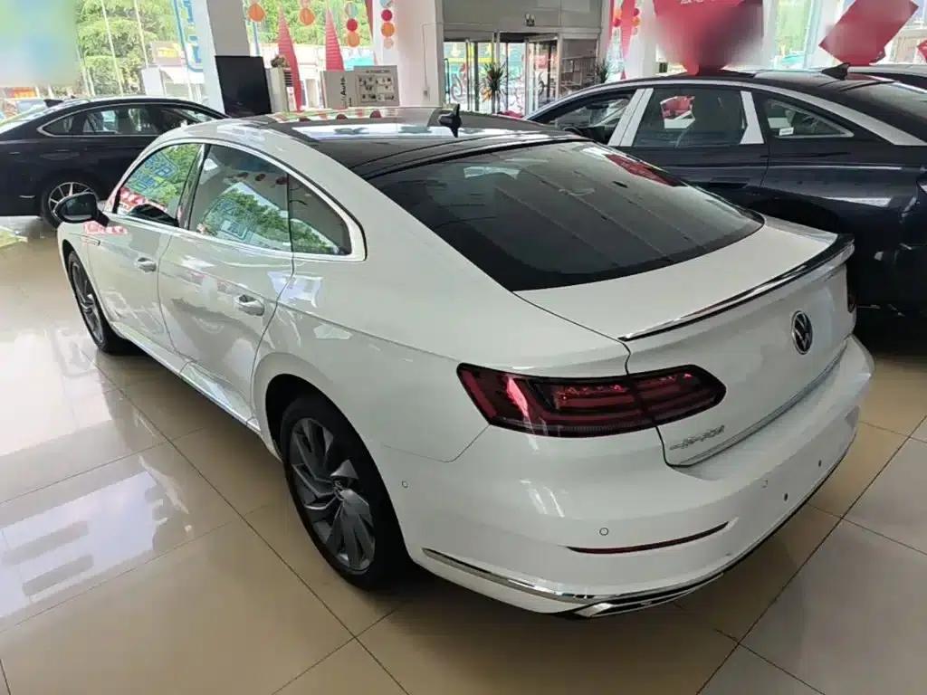 FAW-Volkswagen CC 2025 Facelift 380TSI - Eye-Catching Edition — миниатюра 5