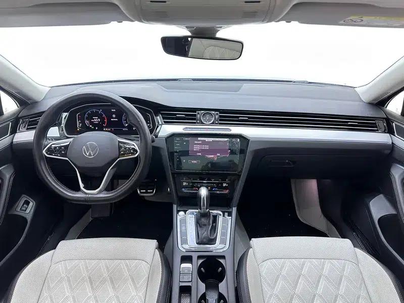 Volkswagen Magotan 2023 2 Millionth Unit Commemorative Edition 330TSI DSG Luxury — миниатюра 14