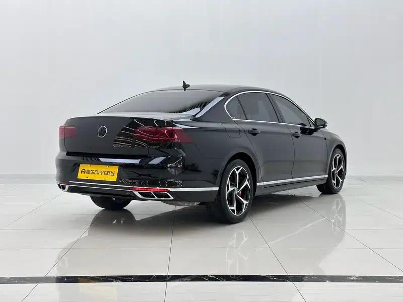 Volkswagen Magotan 2023 2 Millionth Unit Commemorative Edition 330TSI DSG Luxury — миниатюра 7
