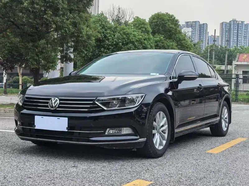 2019 Volkswagen Magotan 280TSI DSG Leading Edition (National V Emission Standard) — миниатюра 1