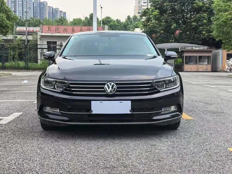 2019 Volkswagen Magotan 280TSI DSG Leading Edition (National V Emission Standard) — миниатюра 2