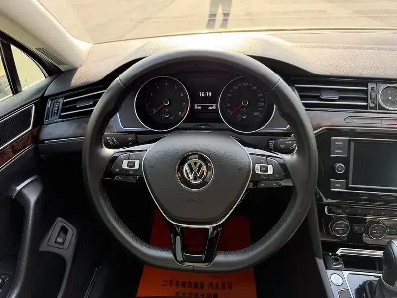 2018 Volkswagen Magotan 330TSI DSG Luxury — миниатюра 11