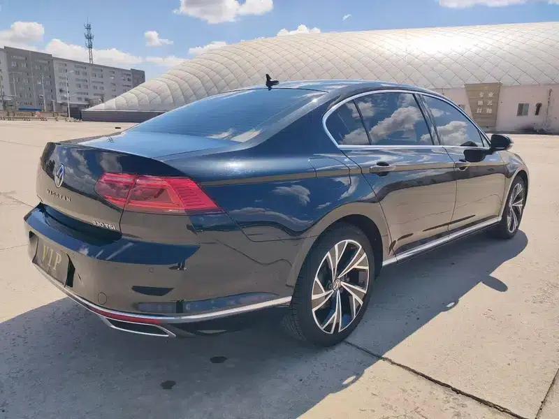 Volkswagen Passat 2021 330TSI DSG 30th Anniversary Edition — миниатюра 6
