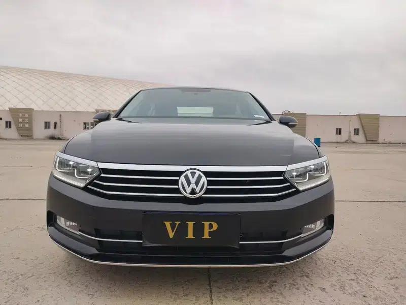 2019 Volkswagen Magotan 330TSI DSG Leading Edition (China VI Emission Standard) — миниатюра 2