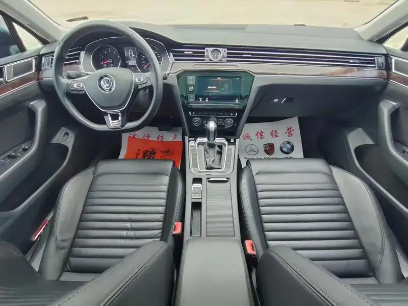 2019 Volkswagen Magotan 330TSI DSG Luxury Edition (National V Emission Standard) — миниатюра 7