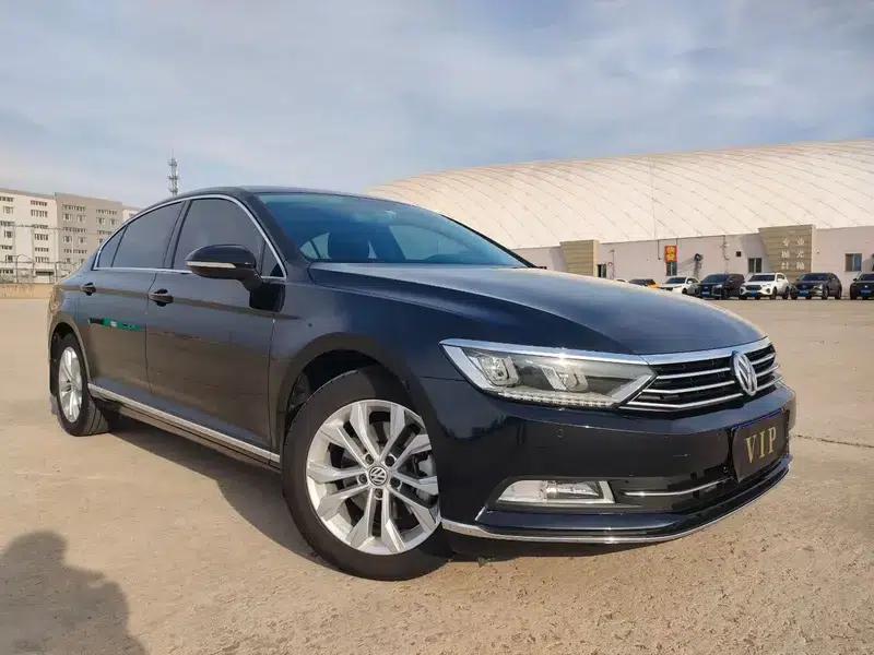 2018 Volkswagen Magotan 330TSI DSG Luxury — миниатюра 3