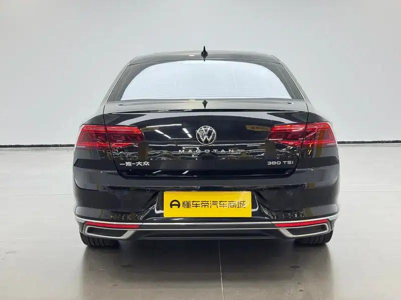 2020 Volkswagen Passat 330TSI DSG Luxury — миниатюра 6