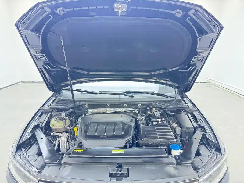 2020 Volkswagen Passat 330TSI DSG Luxury — миниатюра 10