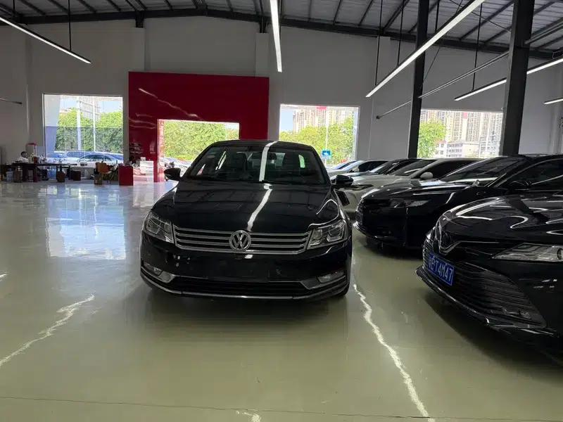 2015 Volkswagen Passat 1.8TSI Luxury — миниатюра 2