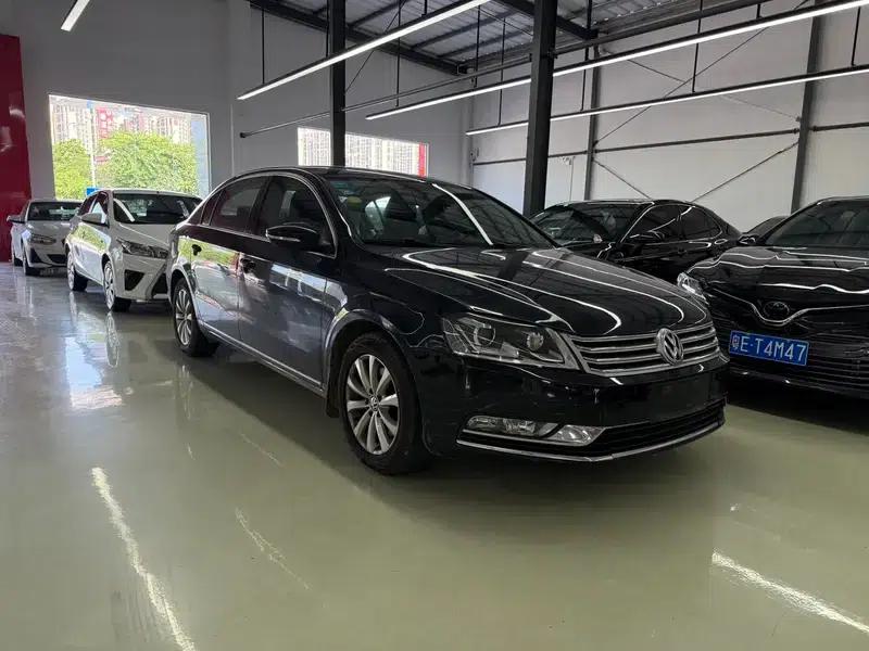 2015 Volkswagen Passat 1.8TSI Luxury — миниатюра 3