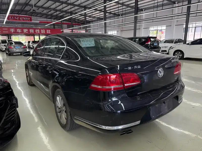 2015 Volkswagen Passat 1.8TSI Luxury — миниатюра 4