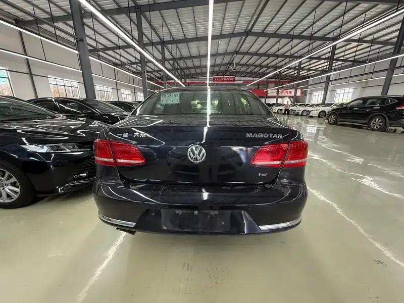 2015 Volkswagen Passat 1.8TSI Luxury — миниатюра 5
