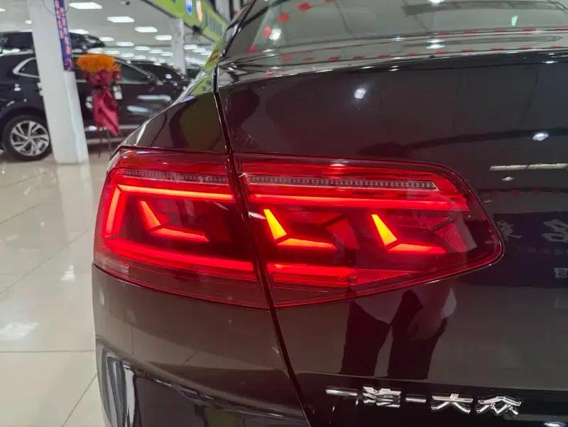 2020 Volkswagen Passat 280TSI DSG Comfort — миниатюра 10