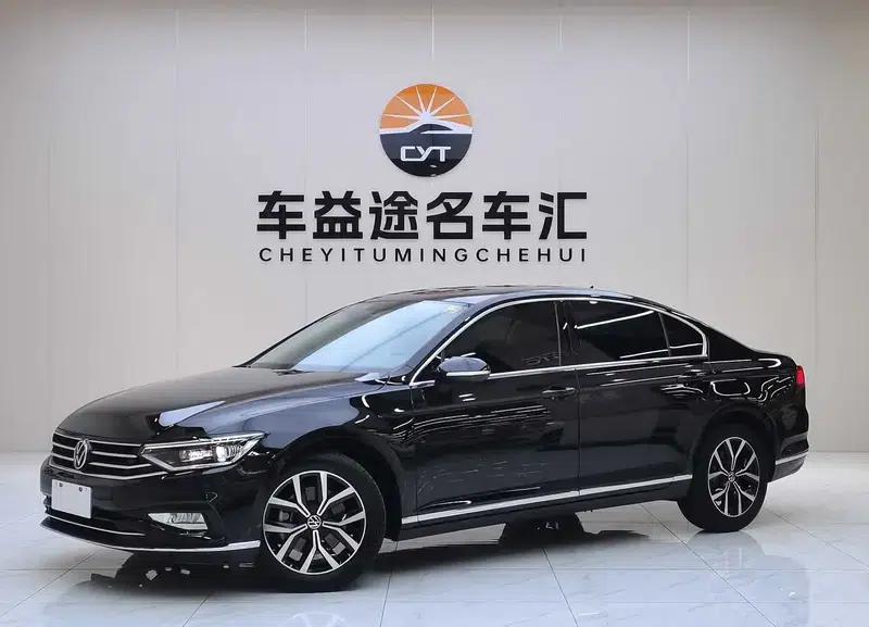 2020 Volkswagen Passat 330TSI DSG Leading Edition — миниатюра 1