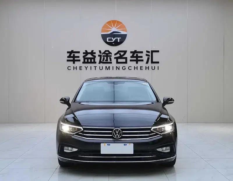 2020 Volkswagen Passat 330TSI DSG Leading Edition — миниатюра 2