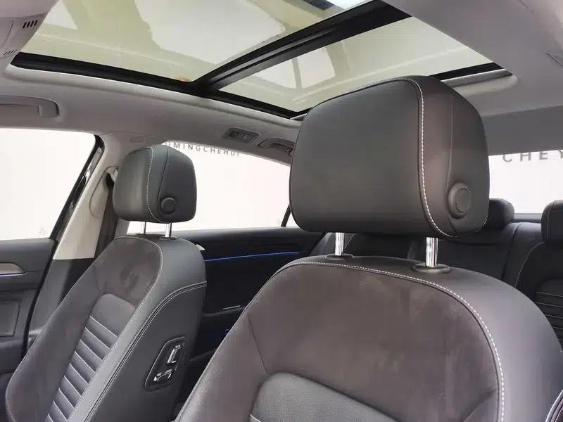 2020 Volkswagen Passat 330TSI DSG Leading Edition — миниатюра 25