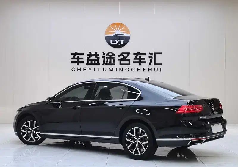 2020 Volkswagen Passat 330TSI DSG Leading Edition — миниатюра 4
