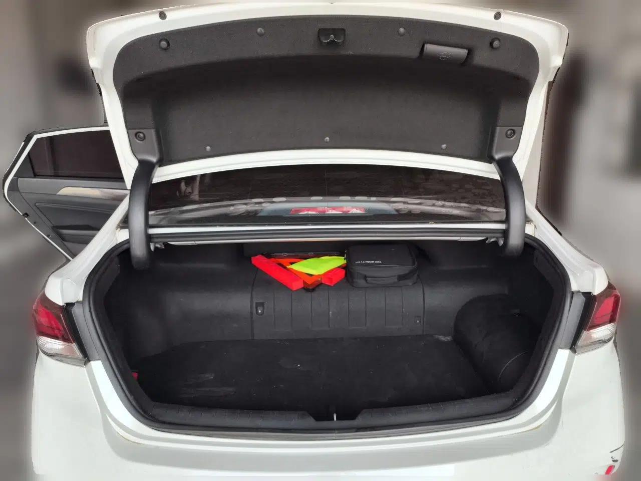 Hyundai Sonata Plug-in Hybrid 2018 2.0 PHS Smart Connect Version China VI Standard — миниатюра 19