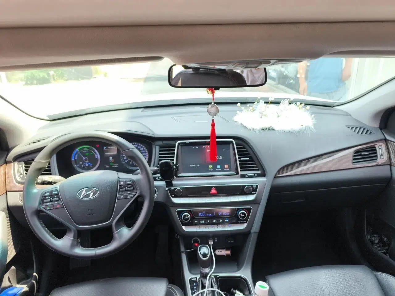 Hyundai Sonata Plug-in Hybrid 2018 2.0 PHS Smart Connect Version China VI Standard — миниатюра 9