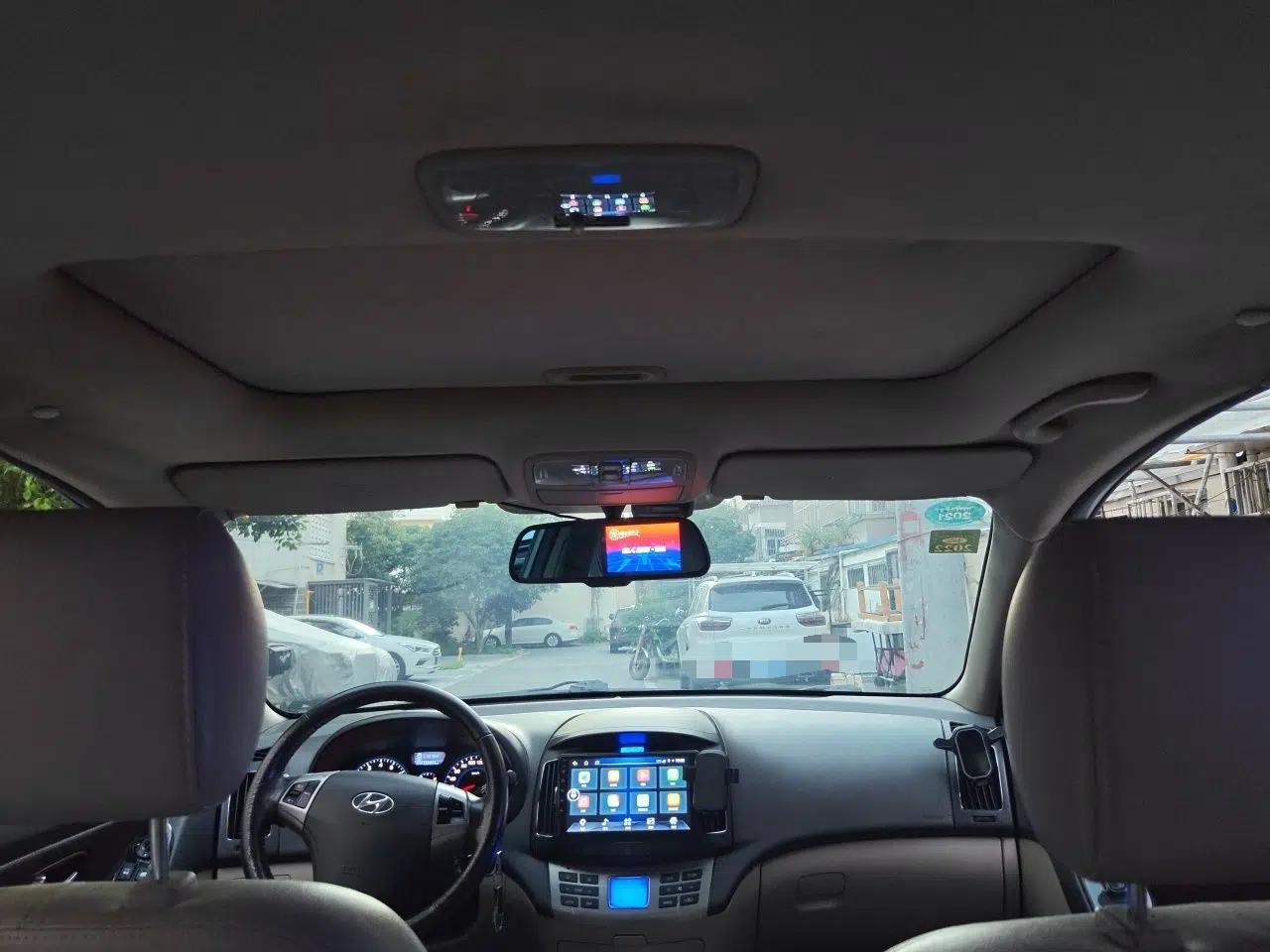 Hyundai Celesta 2011 1.6L Automatic Luxury Version — миниатюра 18