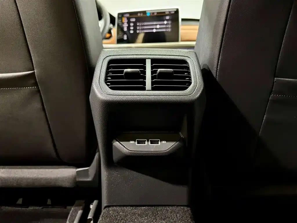 2025 Volkswagen Bora 200TSI DSG Joyful Navigation Edition — миниатюра 21