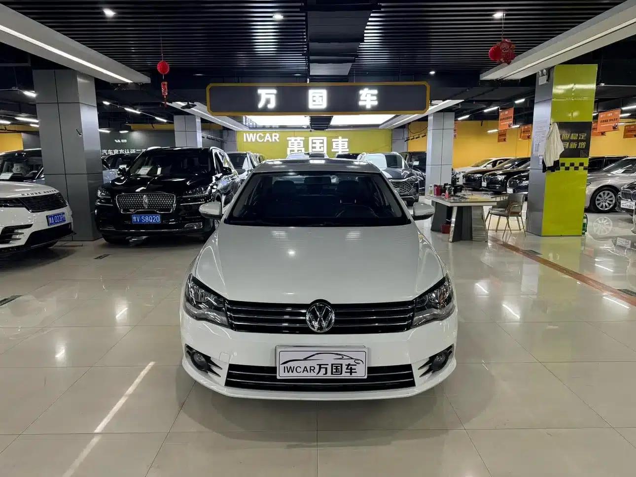 2015 Volkswagen Bora Value Edition 1.6L Automatic Comfort Model — миниатюра 3