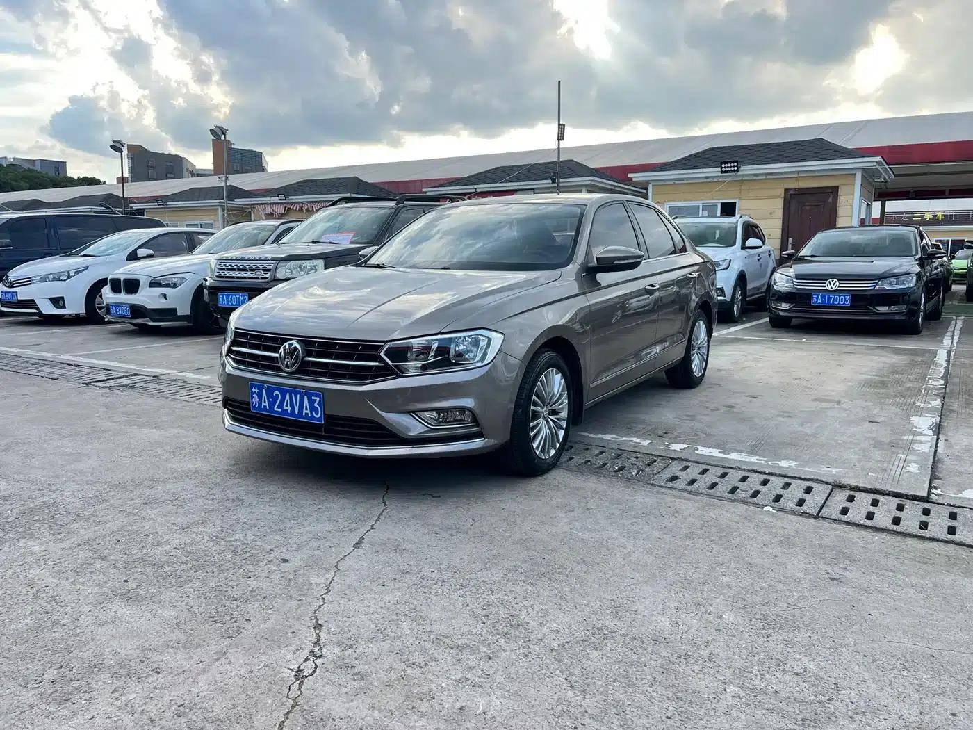 2016 Volkswagen Bora 1.6L Automatic Luxury Edition — миниатюра 3