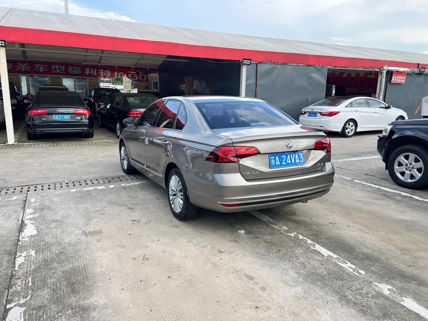 2016 Volkswagen Bora 1.6L Automatic Luxury Edition — миниатюра 21
