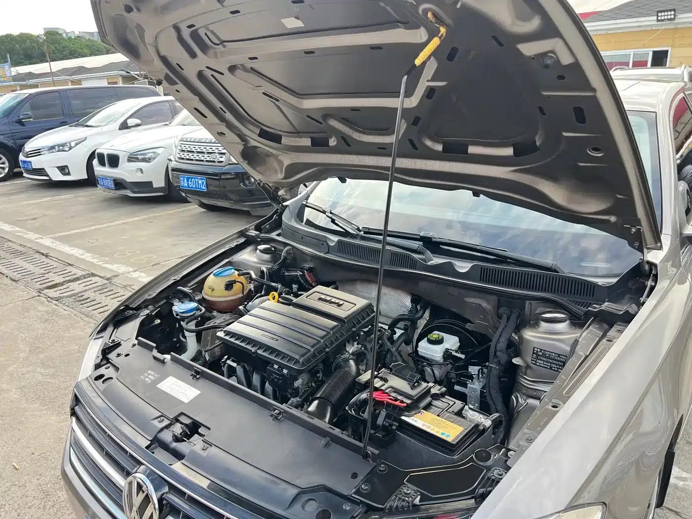 2016 Volkswagen Bora 1.6L Automatic Luxury Edition — миниатюра 27