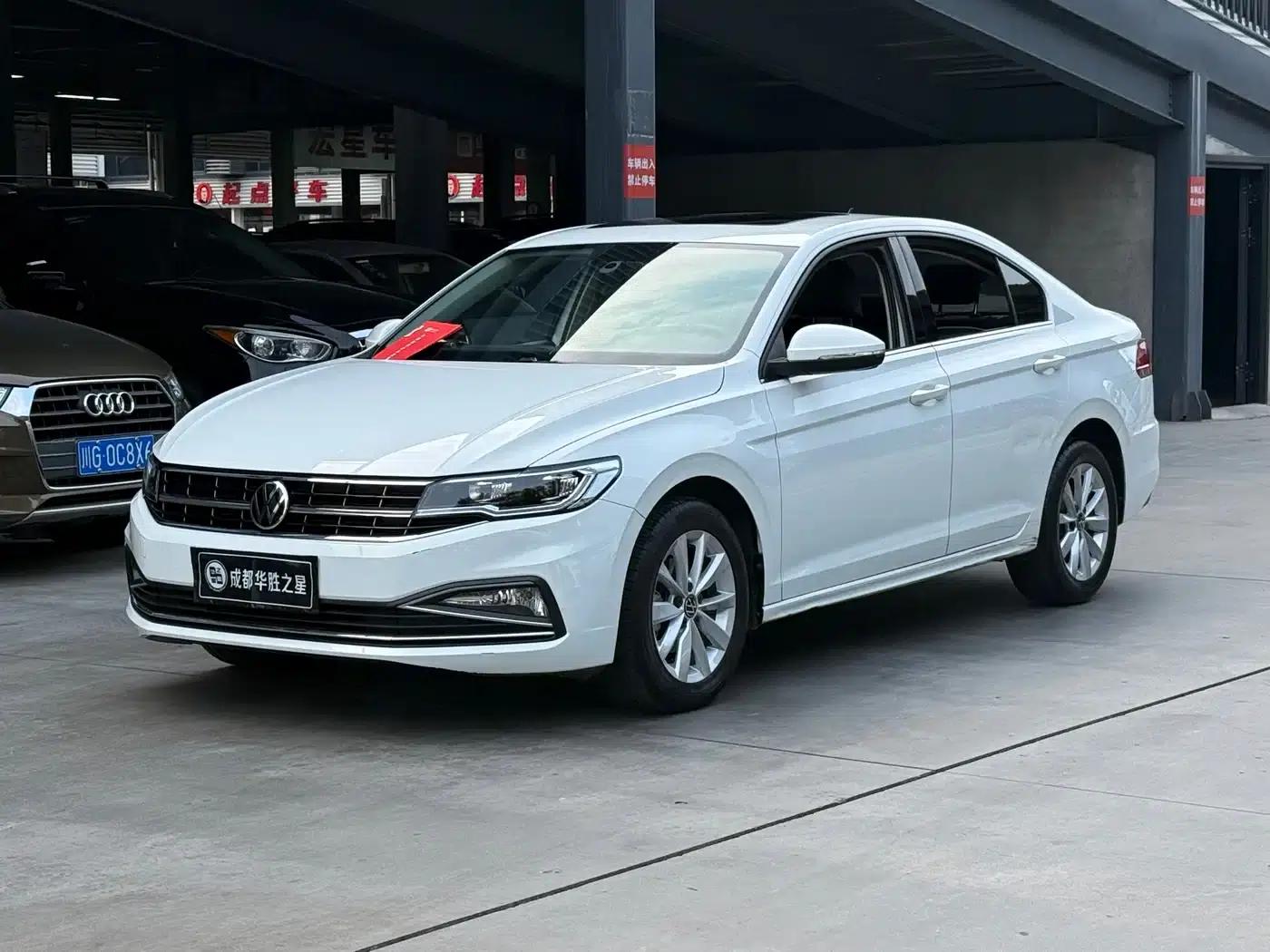 2021 Volkswagen Bora 1.5L Automatic Comfort Smart Connect Edition — миниатюра 1