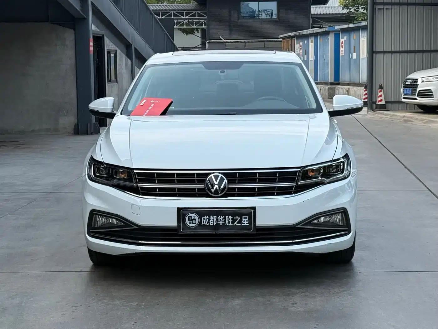 2021 Volkswagen Bora 1.5L Automatic Comfort Smart Connect Edition — миниатюра 2