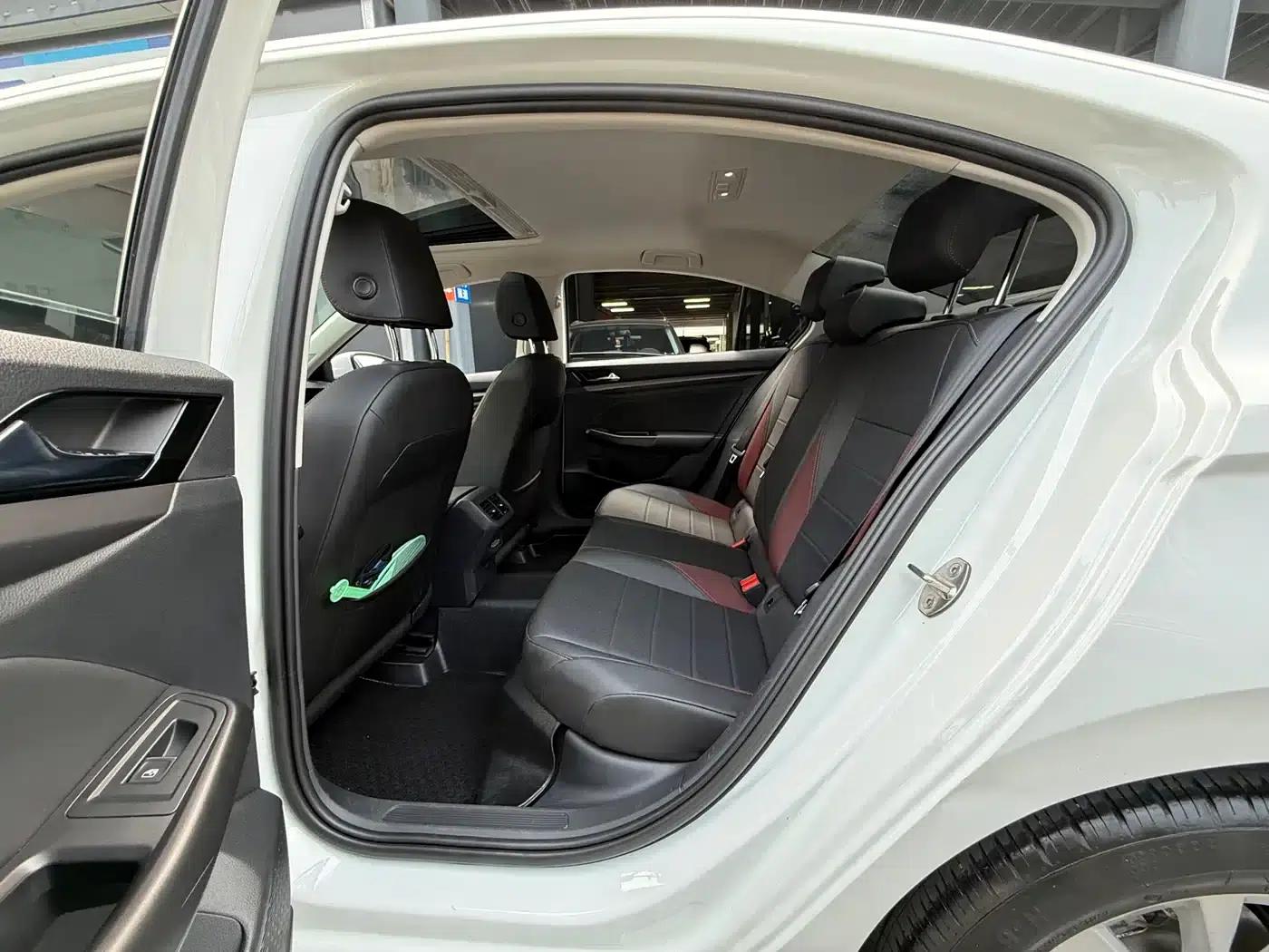 2021 Volkswagen Bora 1.5L Automatic Comfort Smart Connect Edition — миниатюра 8