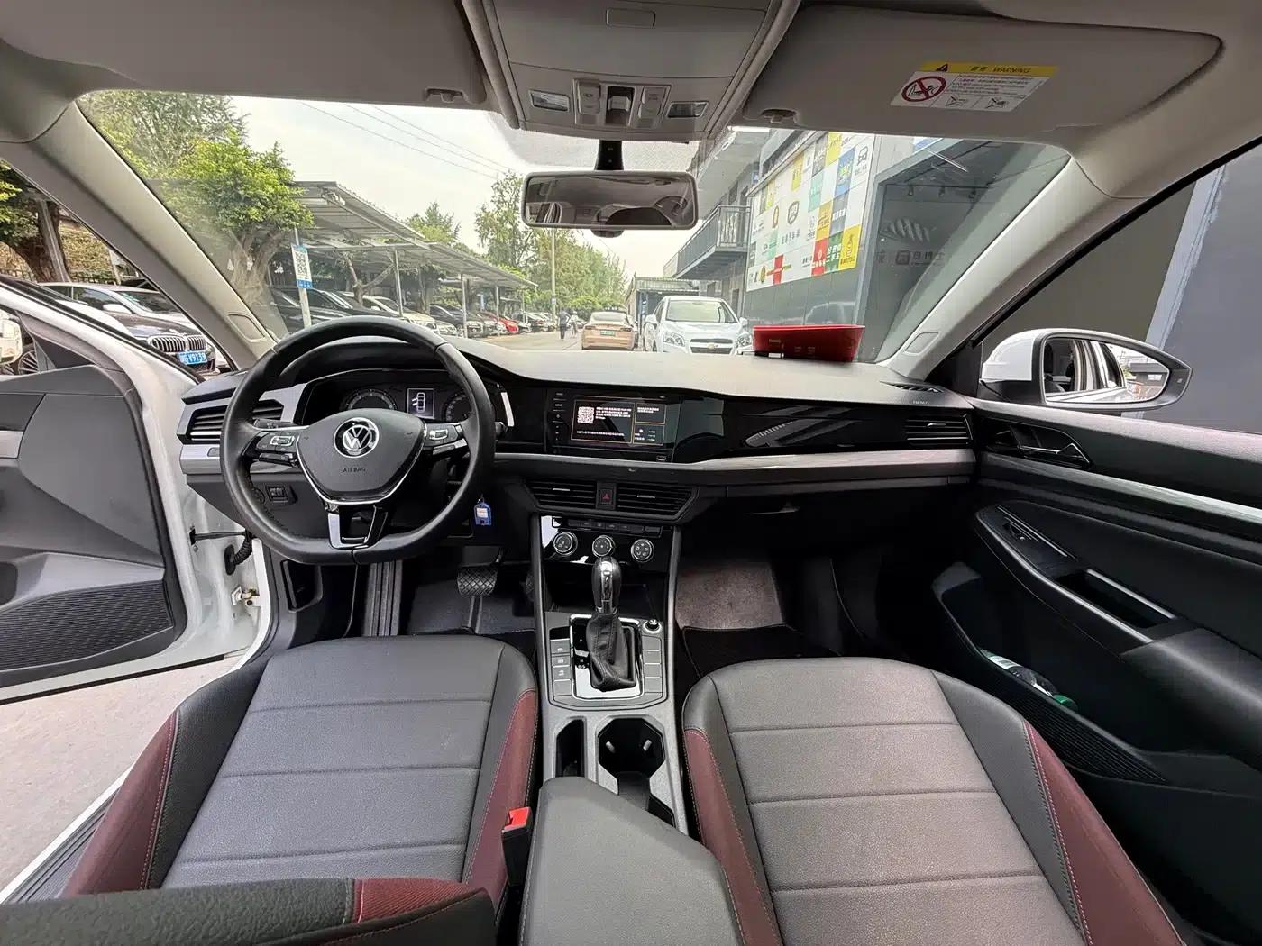 2021 Volkswagen Bora 1.5L Automatic Comfort Smart Connect Edition — миниатюра 9