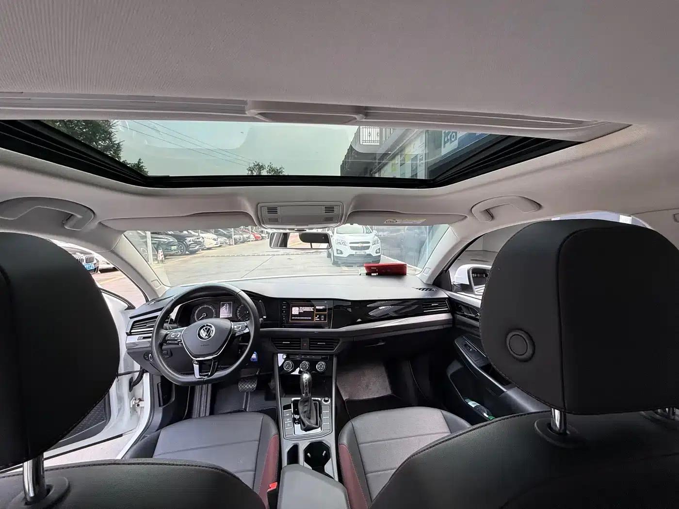 2021 Volkswagen Bora 1.5L Automatic Comfort Smart Connect Edition — миниатюра 10